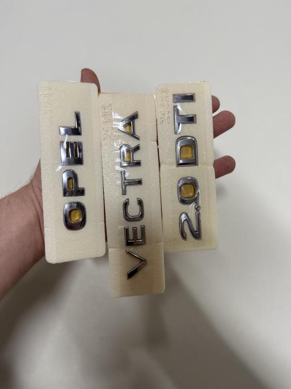 Opel-Vectra ve 2.0 DTI Krom Bagaj Yazısı Seti 3’lü 3M 3D ABS Arma Logo