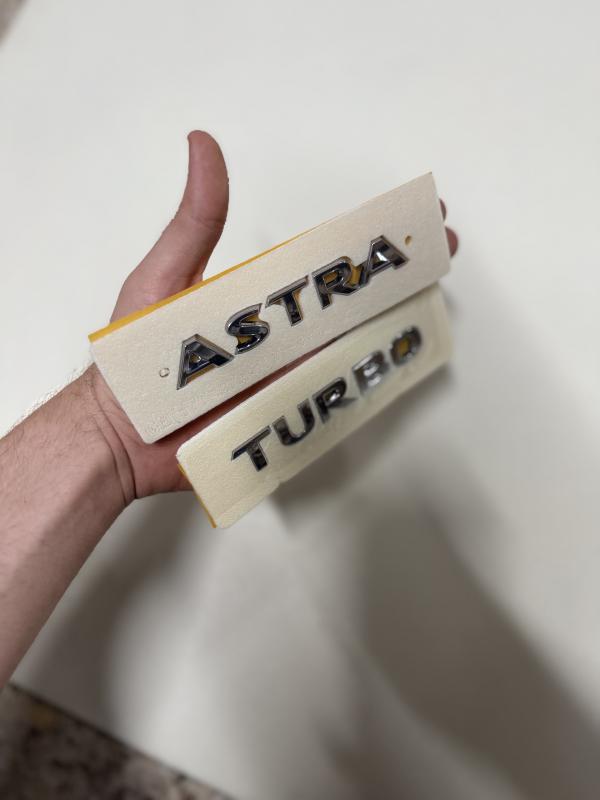 Astra ve Turbo Krom Bagaj Yazısı Seti 2’li 3M 3D ABS Logo Arma