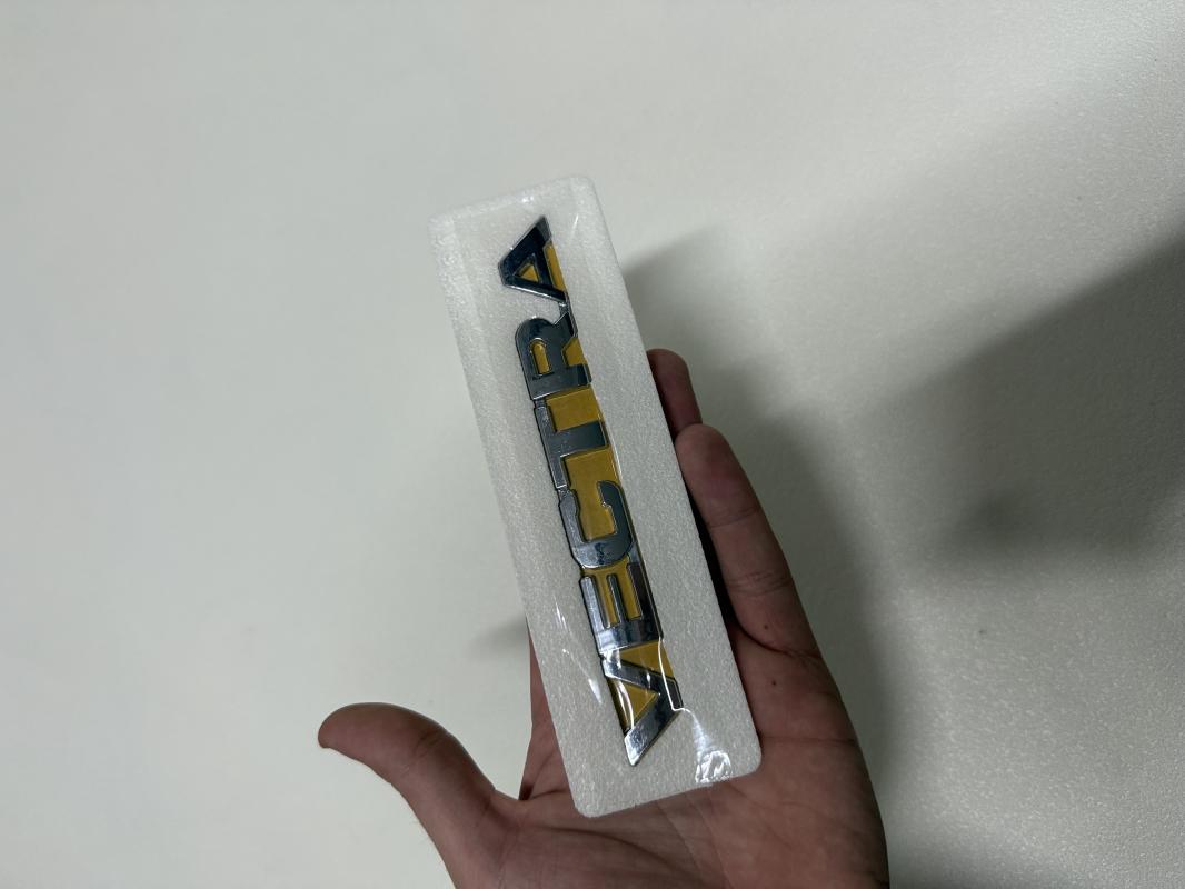 Vectra Birleşik Kalın Model Bagaj Yazısı Logosu Arması 3M 3D ABS