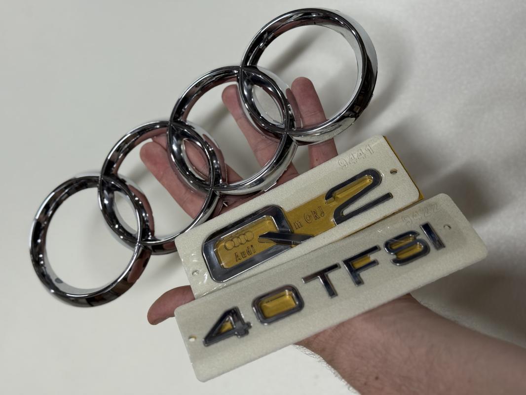 Q2-40 TFSI Krom Bagaj Yazısı ve Audi Krom Panjur Arması Seti 3’lü 3M 3D ABS