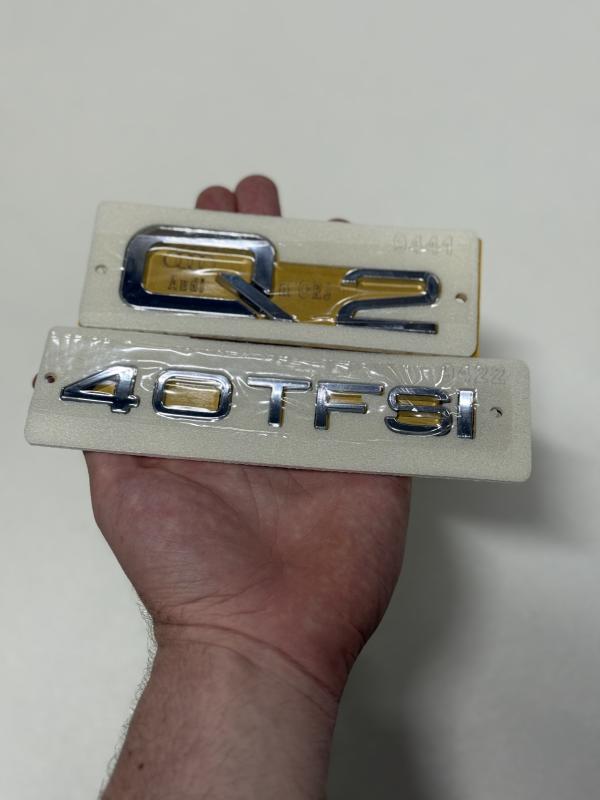 Q2 ve 40 TFSI Krom Bagaj Yazısı Seti 2’li 3M 3D ABS Arma Logo