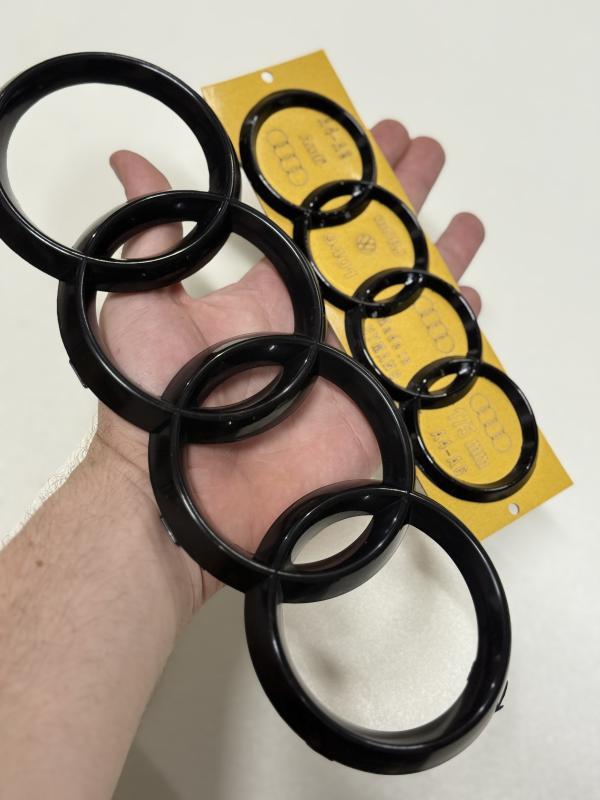 Audi Piano Black Panjur ve Bagaj Arması (275mm-175mm)