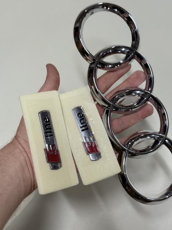 S Line Çamurluk Arması Seti Krom-Kırmızı Black ve Audi Krom Panjur Arması 3’lü 3M 3D ABS