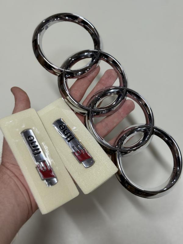 S Line Çamurluk Arması Seti Krom-Kırmızı Black ve Audi Krom Panjur Arması 3’lü 3M 3D ABS