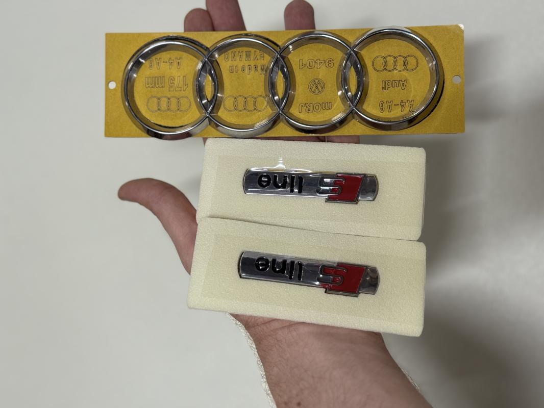 S Line Çamurluk Arması Seti Krom-Kırmızı ve Krom Bagaj Arması Seti  3’lü 3M 3D ABS