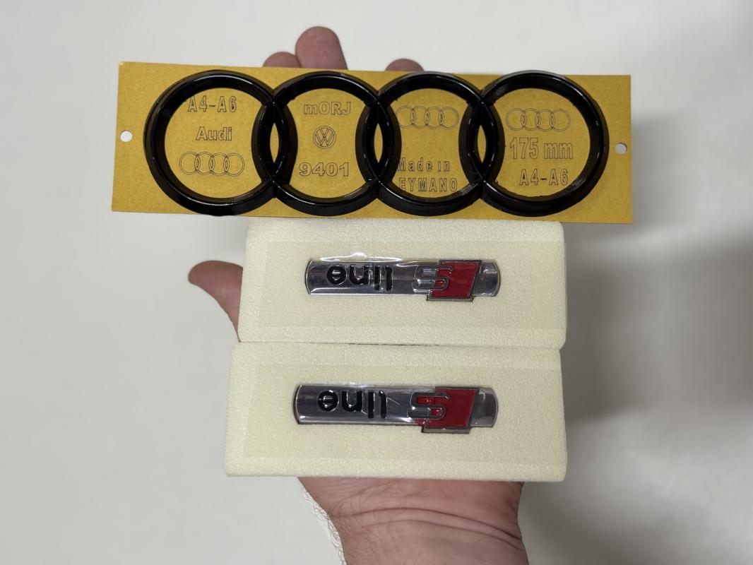 S Line Çamurluk Arması Seti Krom-Kırmızı ve Piano Black Bagaj Arması Seti  3’lü 3M 3D ABS