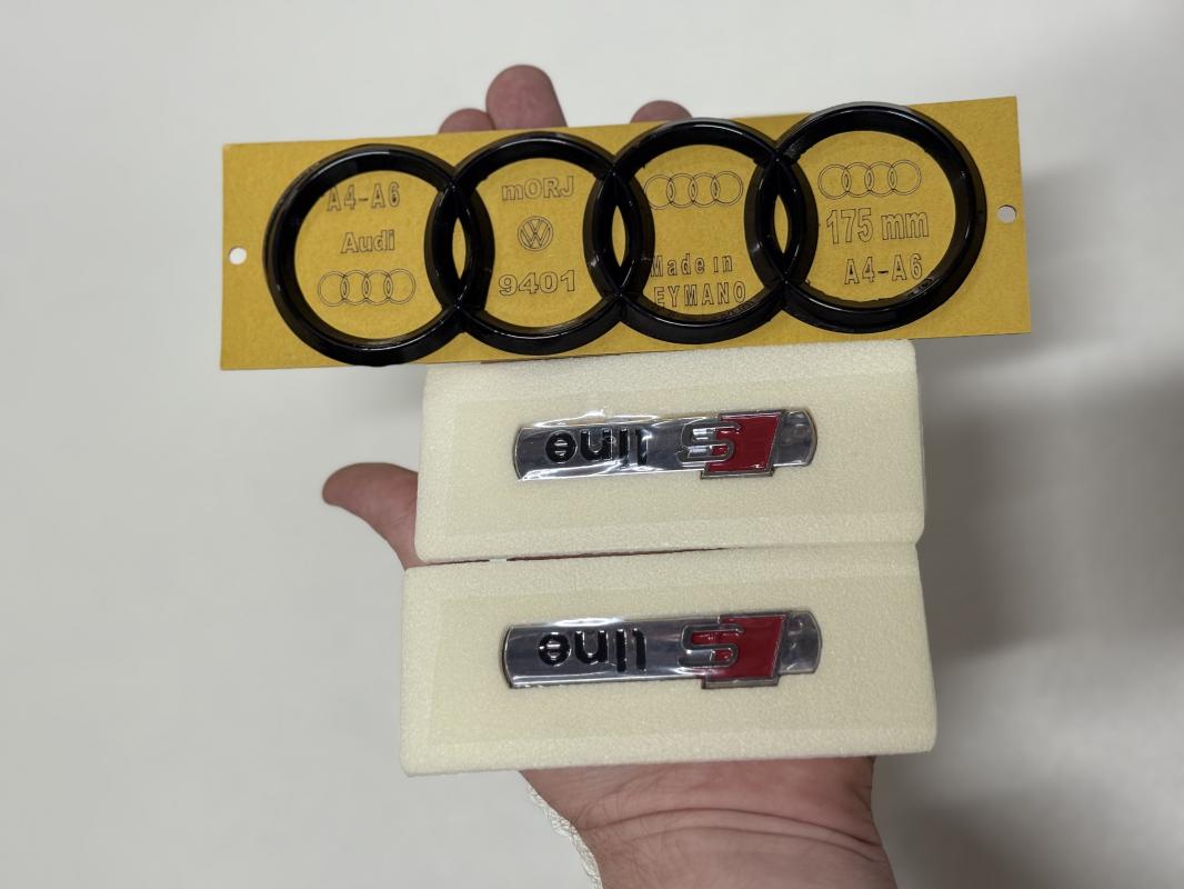 S Line Çamurluk Arması Seti Krom-Kırmızı ve Piano Black Bagaj Arması Seti  3’lü 3M 3D ABS