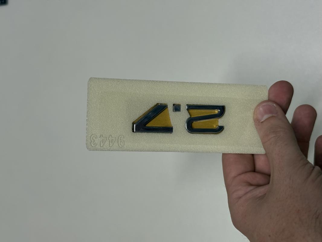 2.7 Krom Bagaj Yazısı Logosu Arması A4, A5, A6, A7, A8, Allroad, Q5 ile Uyumlu 3M 3D ABS