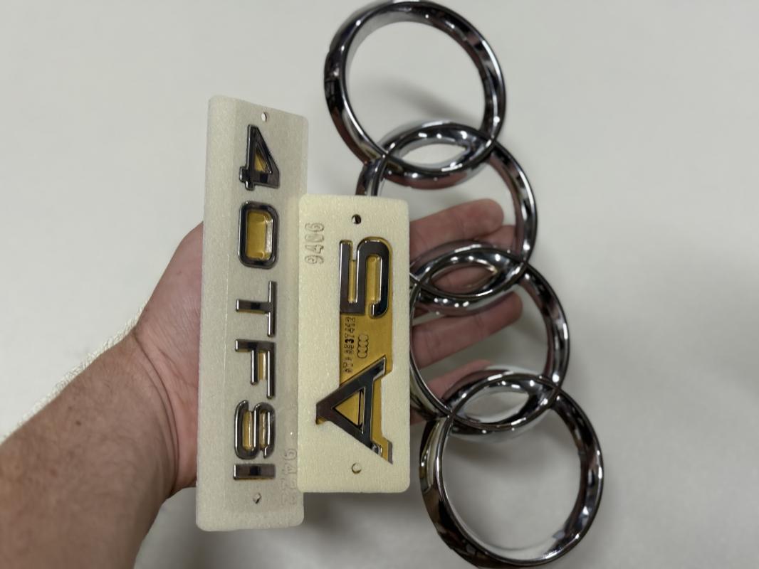 A5-40 TFSI Krom Bagaj Yazısı ve Audi Krom Panjur Arması Seti 3’lü Paket 3M 3D ABS
