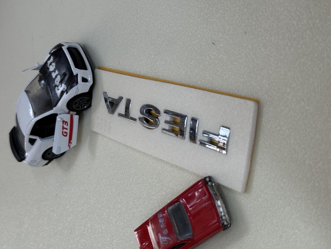 Fiesta Krom Bagaj Yazısı 3M 3D ABS