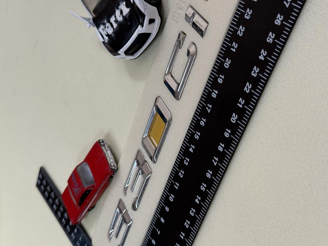330Ci Krom Bagaj Yazısı 3M 3D ABS