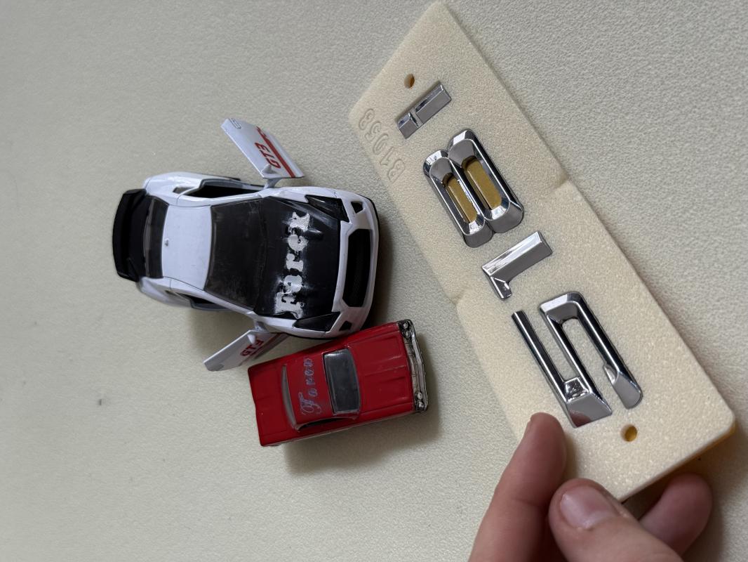 518i Krom Bagaj Yazısı 3M 3D ABS