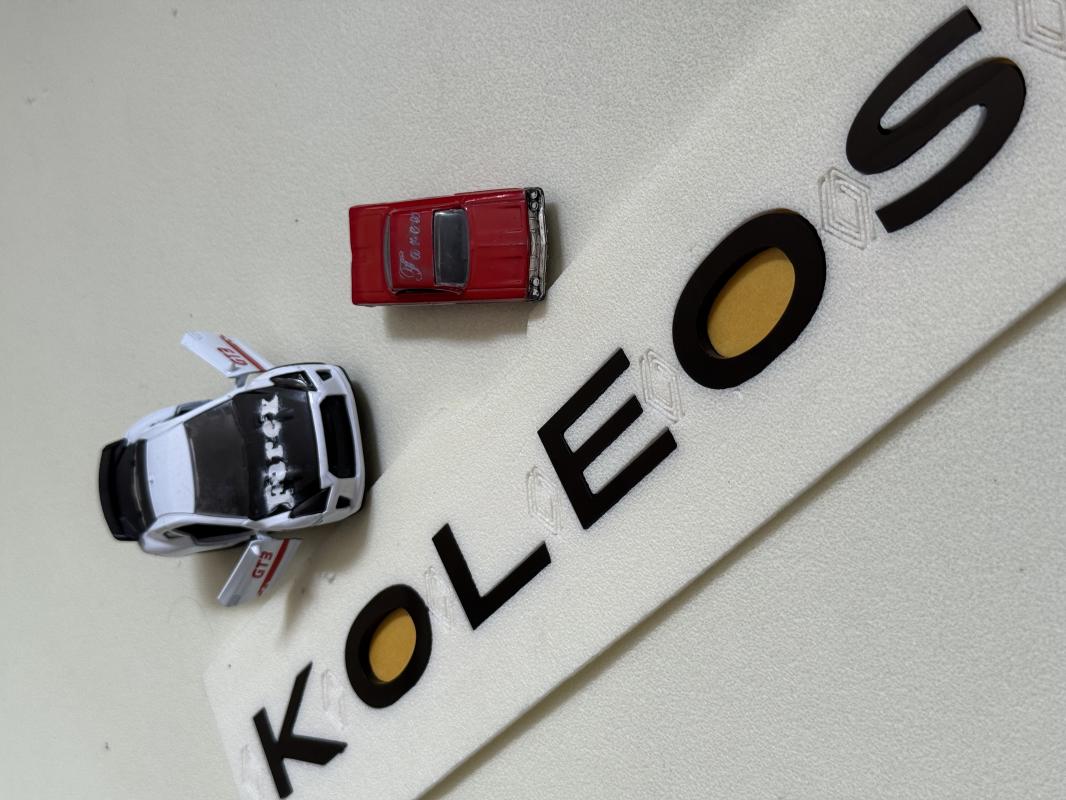Koleos Piano Black Bagaj Yazısı 3M 3D ABS