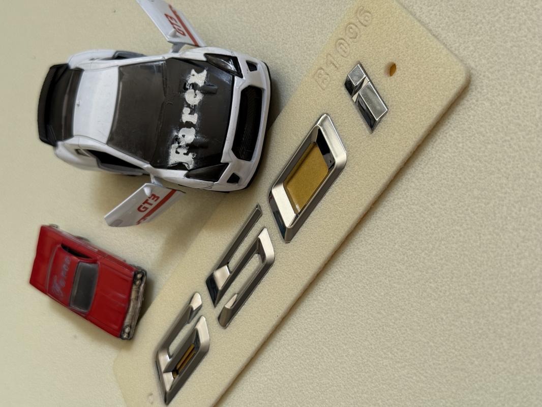 650i Krom Bagaj Yazısı 3M 3D ABS