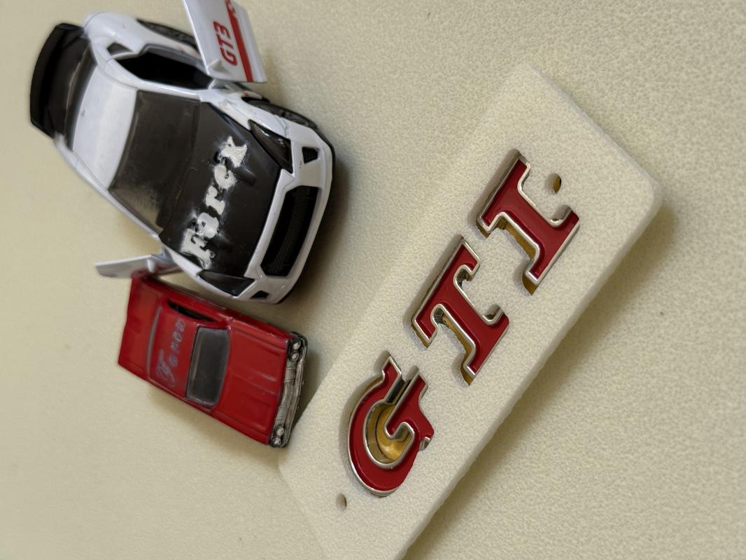 GTI Kırmızı Bagaj Yazısı 3M 3D ABS