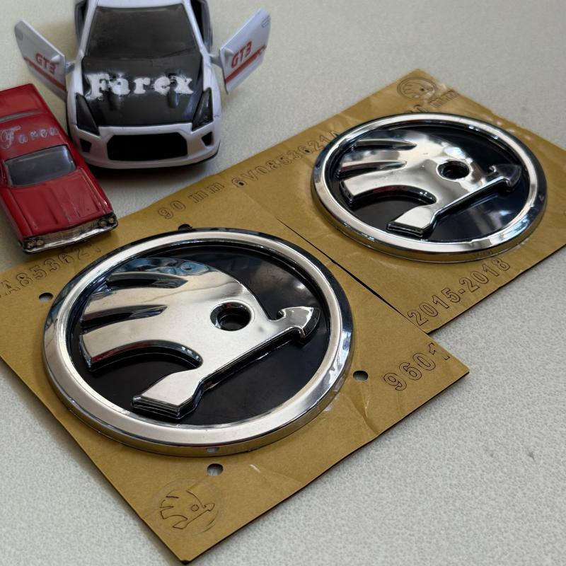 Skoda Bagaj ve Panjur Arması Seti 8cm-9cm 2’li 3M 3D ABS