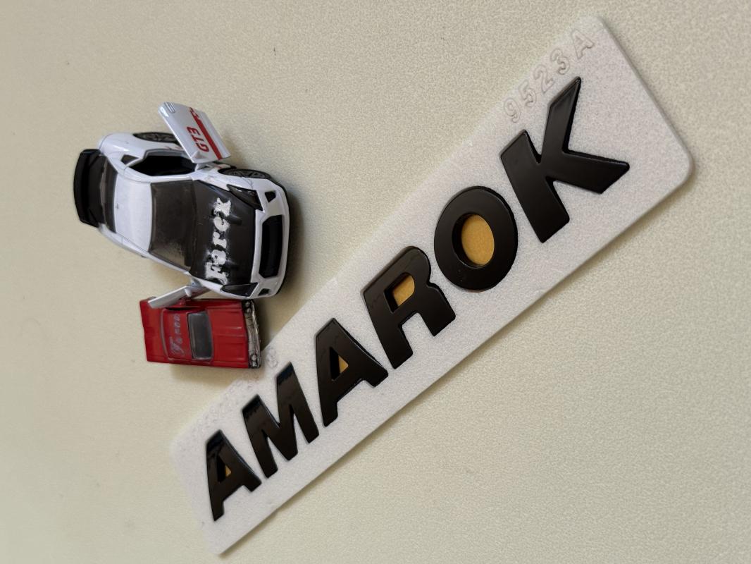 Amarok Piano Black Bagaj Yazısı 3M 3D ABS