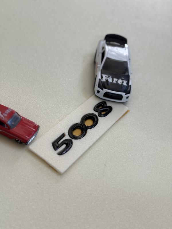 5008 Piano Black Ön Kaput ve Bagaj Yazısı 3M 3D ABS (1 Adet)