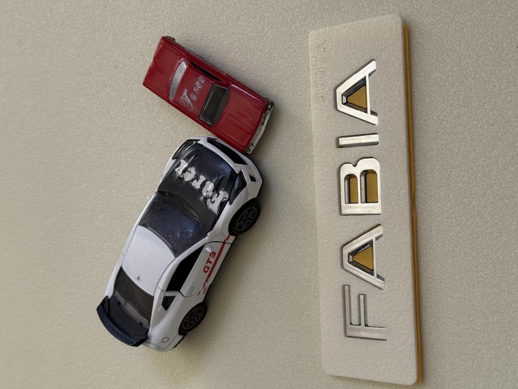 Fabia Krom Bagaj Yazısı 3M 3D ABS