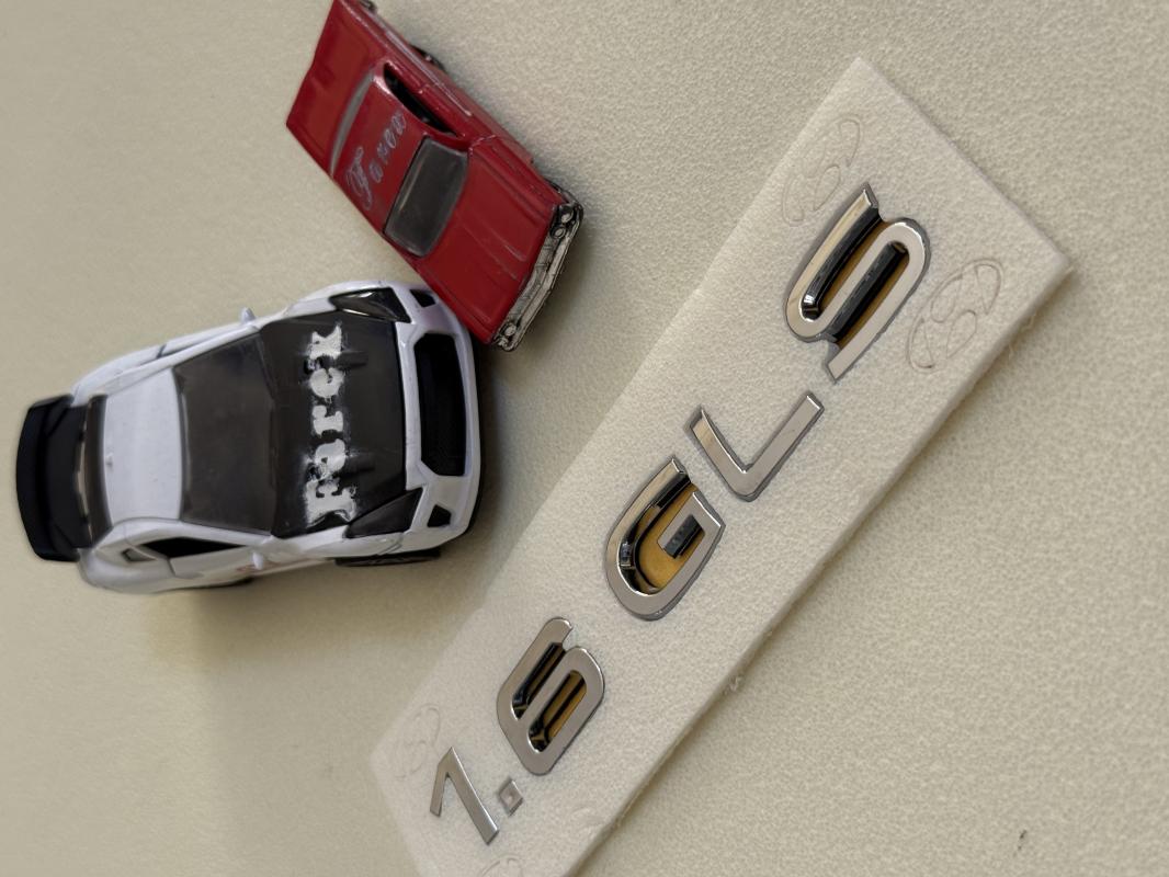 1.6 GLS Krom Bagaj Yazısı 3M 3D ABS