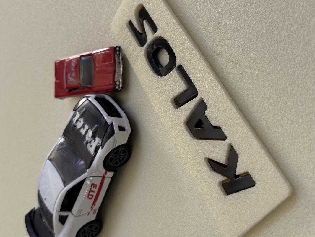 Kalos Piano Black Bagaj Yazısı 3M 3D ABS