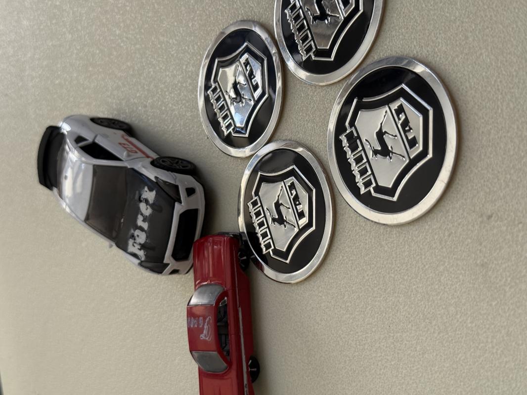 GAZ Jant Arması Stickerı 4’lü Set 3M 3D ABS