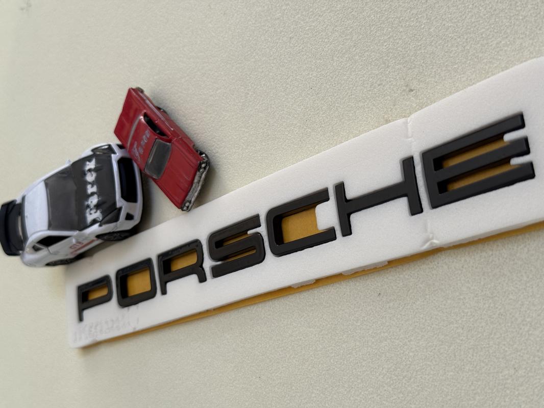 Porsche Piano Black Bagaj Yazısı 3M 3D ABS