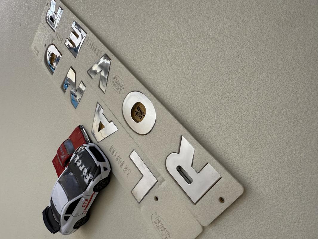 Land Rover Krom Bagaj Yazısı 3M 3D ABS