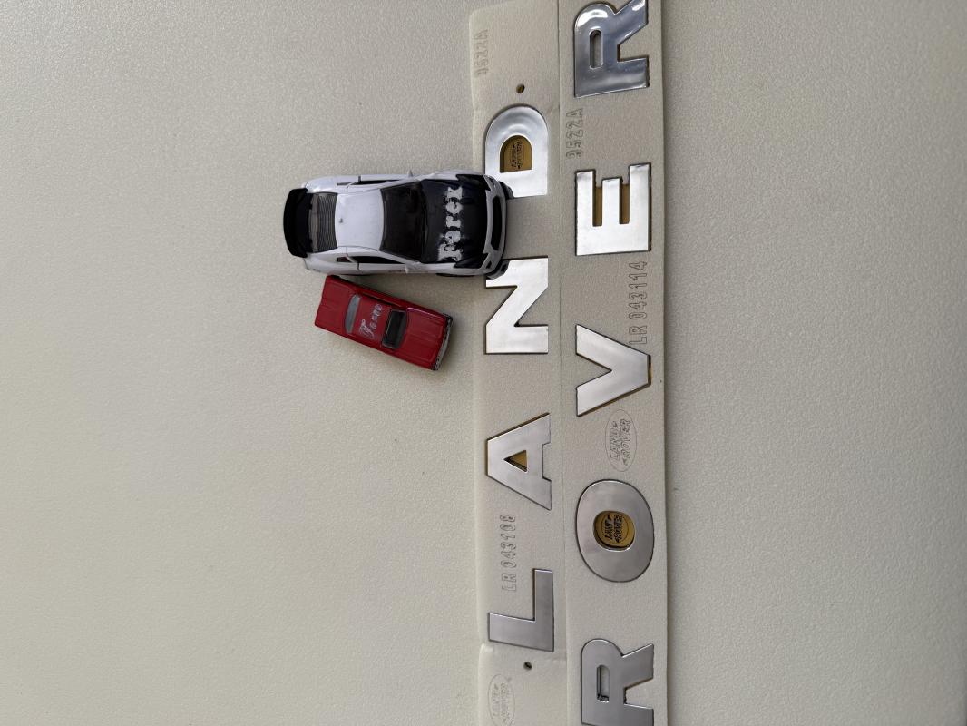 Land Rover Krom Bagaj Yazısı 3M 3D ABS