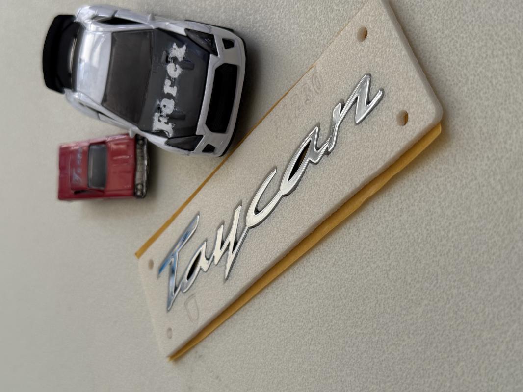 Porsche Taycan Krom Bagaj Yazısı 3M 3D ABS