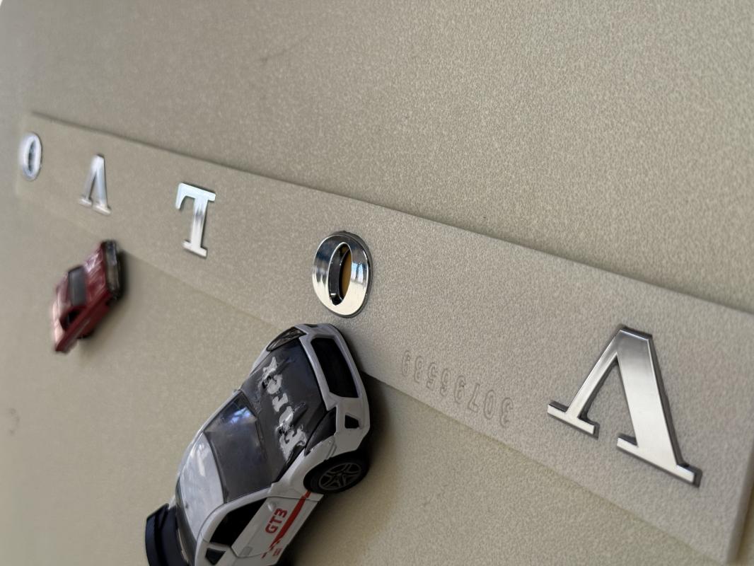 Volvo Yeni Nesil Boşluklu Krom Bagaj Yazısı 3M 3D ABS