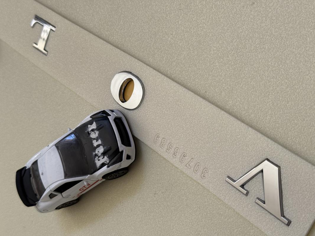 Volvo Yeni Nesil Boşluklu Krom Bagaj Yazısı 3M 3D ABS