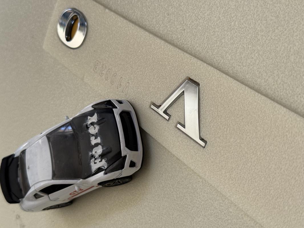 Volvo Yeni Nesil Boşluklu Krom Bagaj Yazısı 3M 3D ABS