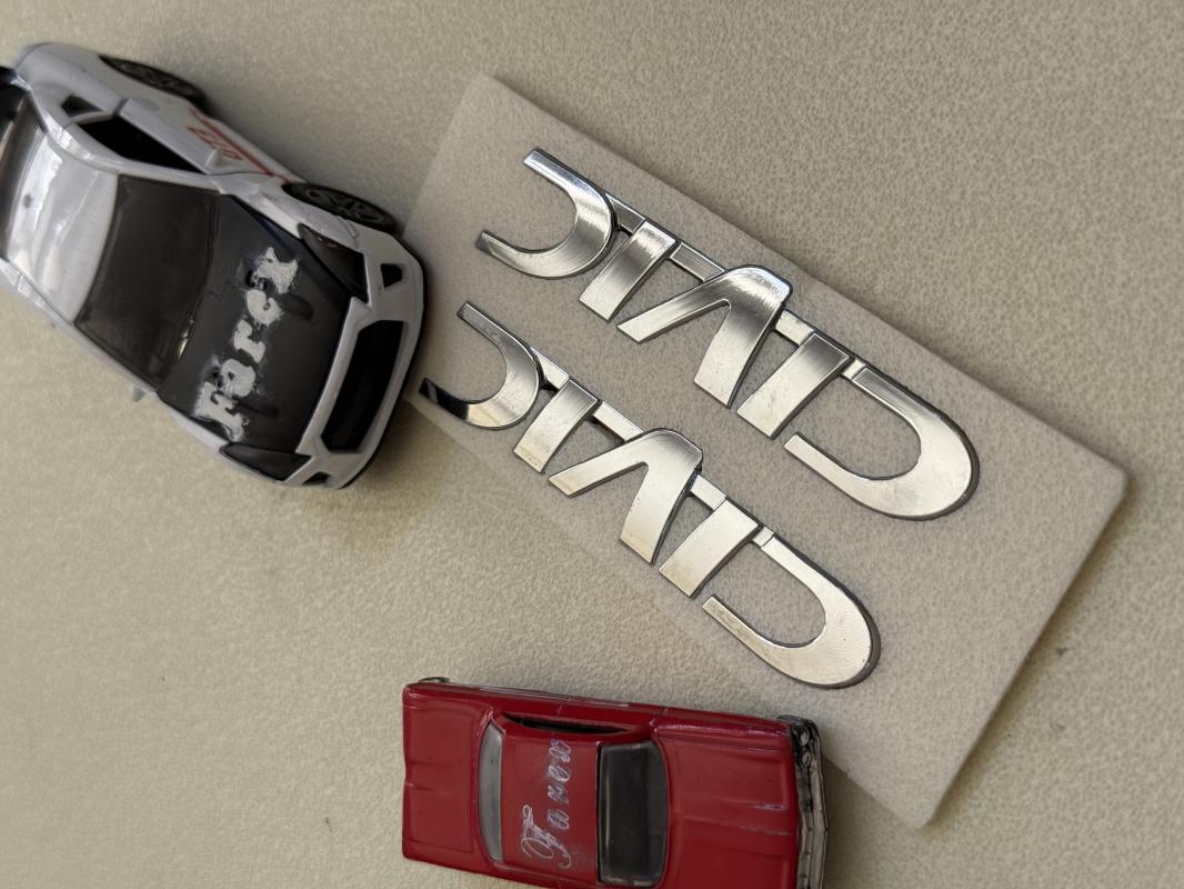 Civic Çamurluk Yazısı Seti 2’li 3M 3D ABS
