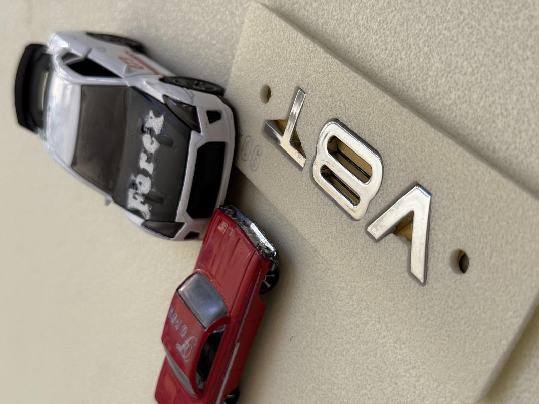 V8T Krom Bagaj Yazısı 3M 3D ABS