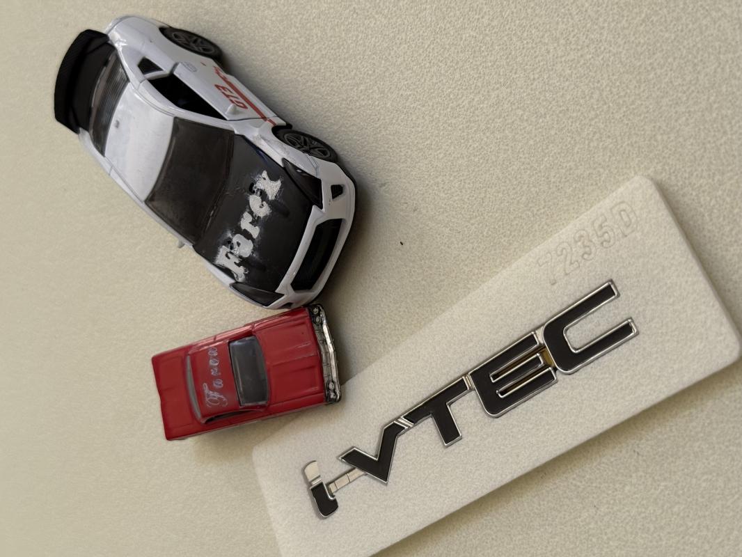 i-Vtec Piano Black Bagaj Yazısı 3M 3D ABS