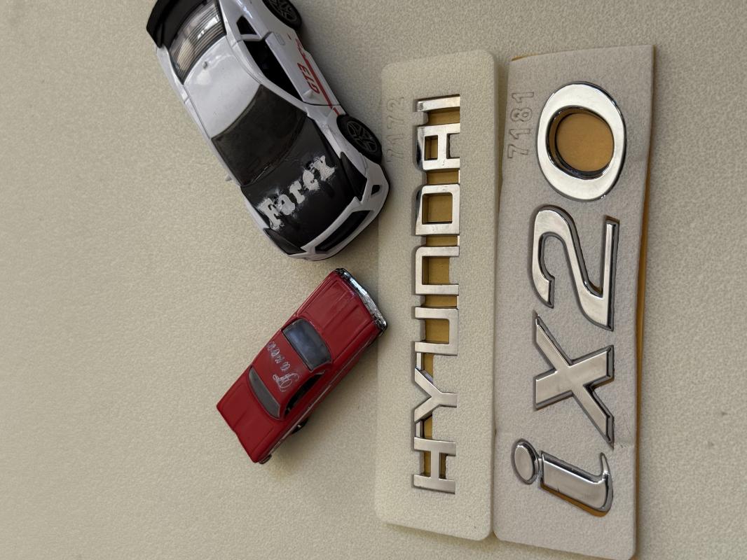 Hyundai ve ix20 Krom Bagaj Yazısı Seti 2’li 3M 3D ABS