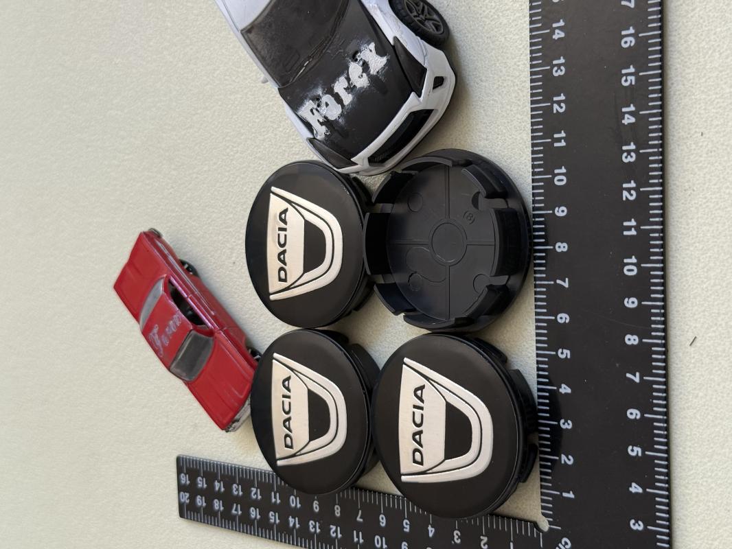 Dacia Piano Black Jant Arması Seti 4’lü 3M 3D ABS (56-52mm)