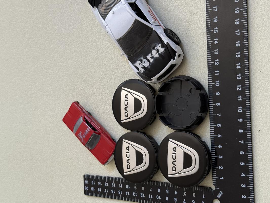 Dacia Piano Black Jant Arması Seti 4’lü 3M 3D ABS (56-52mm)