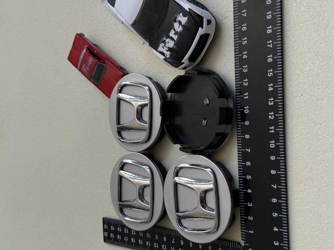 Honda Gri Jant Arması Seti 4’lü 3M 3D ABS (56-52mm)