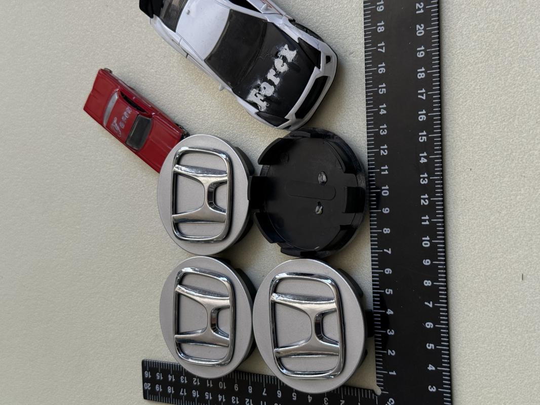 Honda Gri Jant Arması Seti 4’lü 3M 3D ABS (56-52mm)