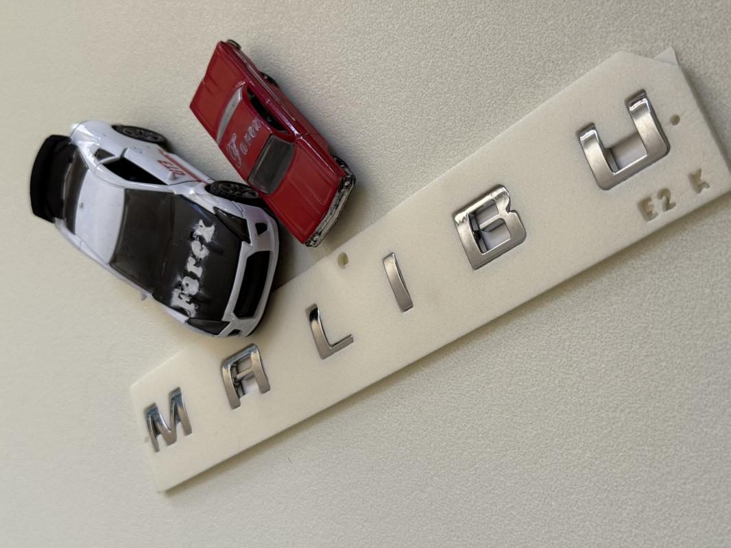 Chevrolet Malibu Yeni Nesil Boşluklu Krom Bagaj Yazısı 3M 3D ABS
