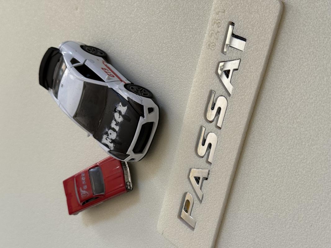 Passat İtalik (Yassı) Model Krom Bagaj Yazısı 3M 3D ABS