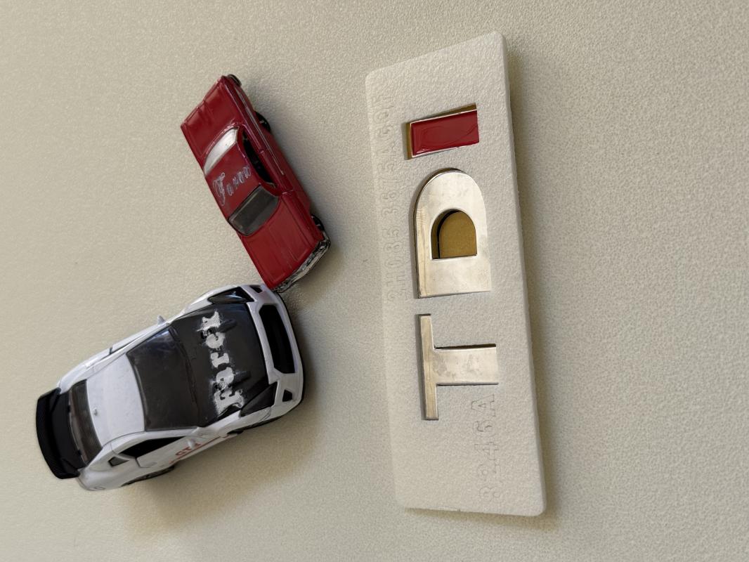 Volkswagen TDI Büyük Boy Krom Bagaj Yazısı 3M 3D ABS