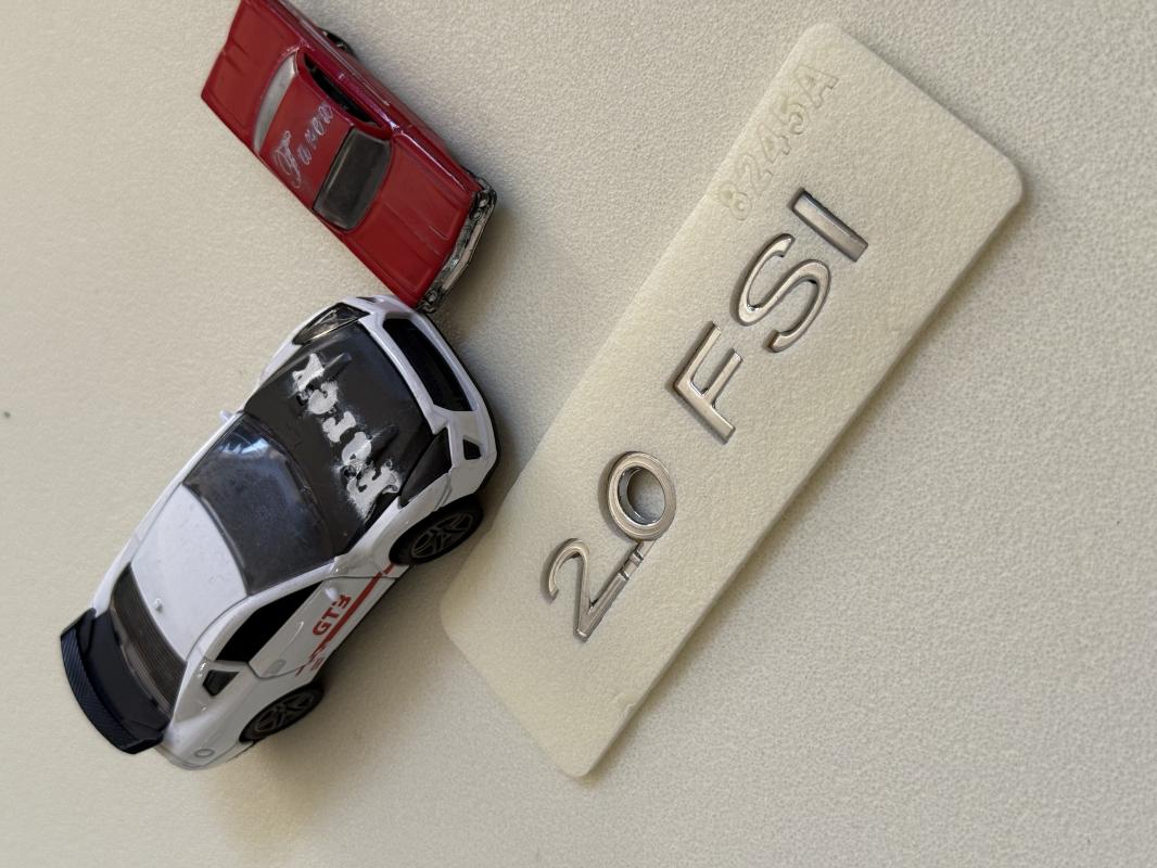 Volkswagen 2.0 FSI Krom Bagaj Yazısı 3M 3D ABS