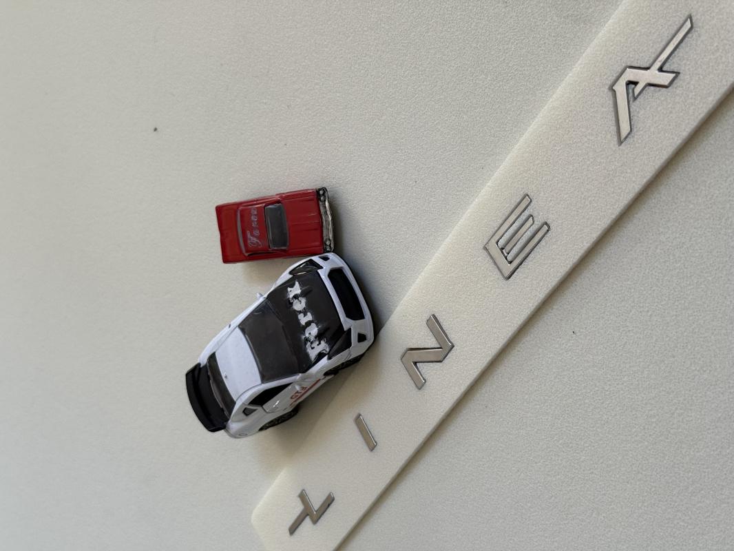 Linea Krom Boşluklu Yeni Nesil Bagaj Yazısı 3M 3DBAS