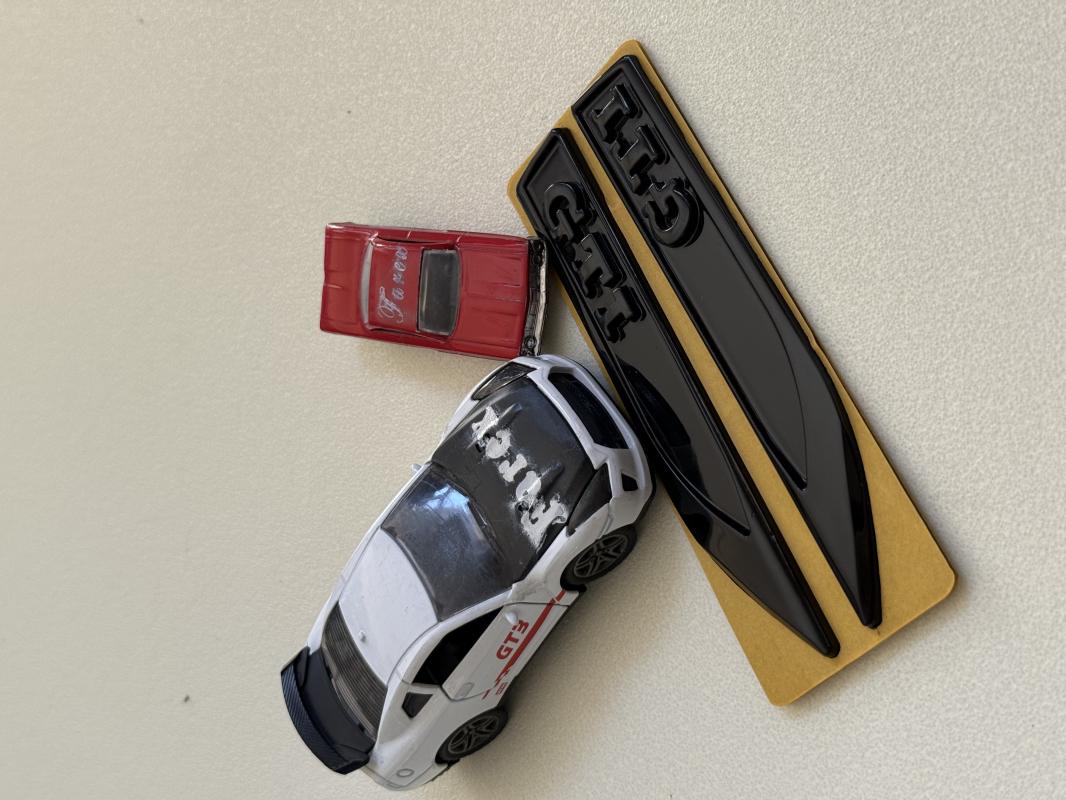 Volkswagen Piano Black GTI Bıçak Çamurluk Arması 3M 3D ABS