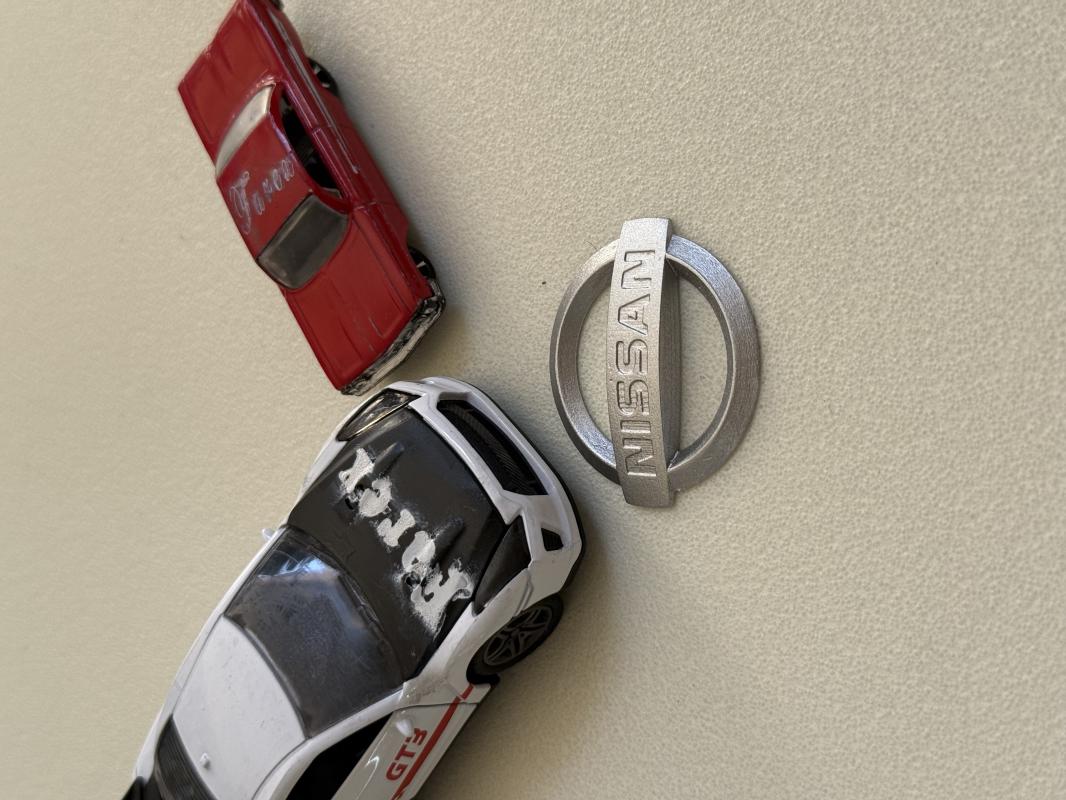 Nissan Gri Direksiyon Arması 3M 3D ABS