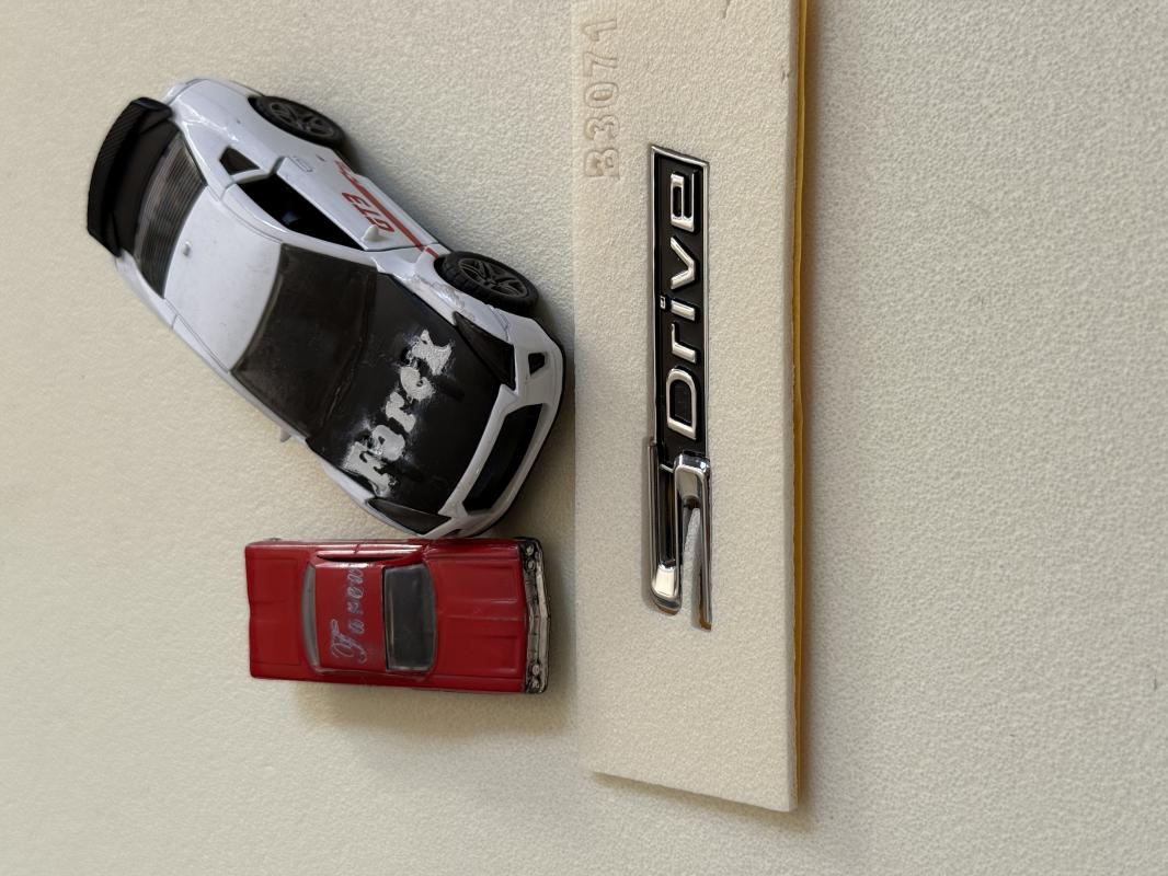 Bmw S Drive Piano Black Bagaj Yazısı 3M 3D ABS