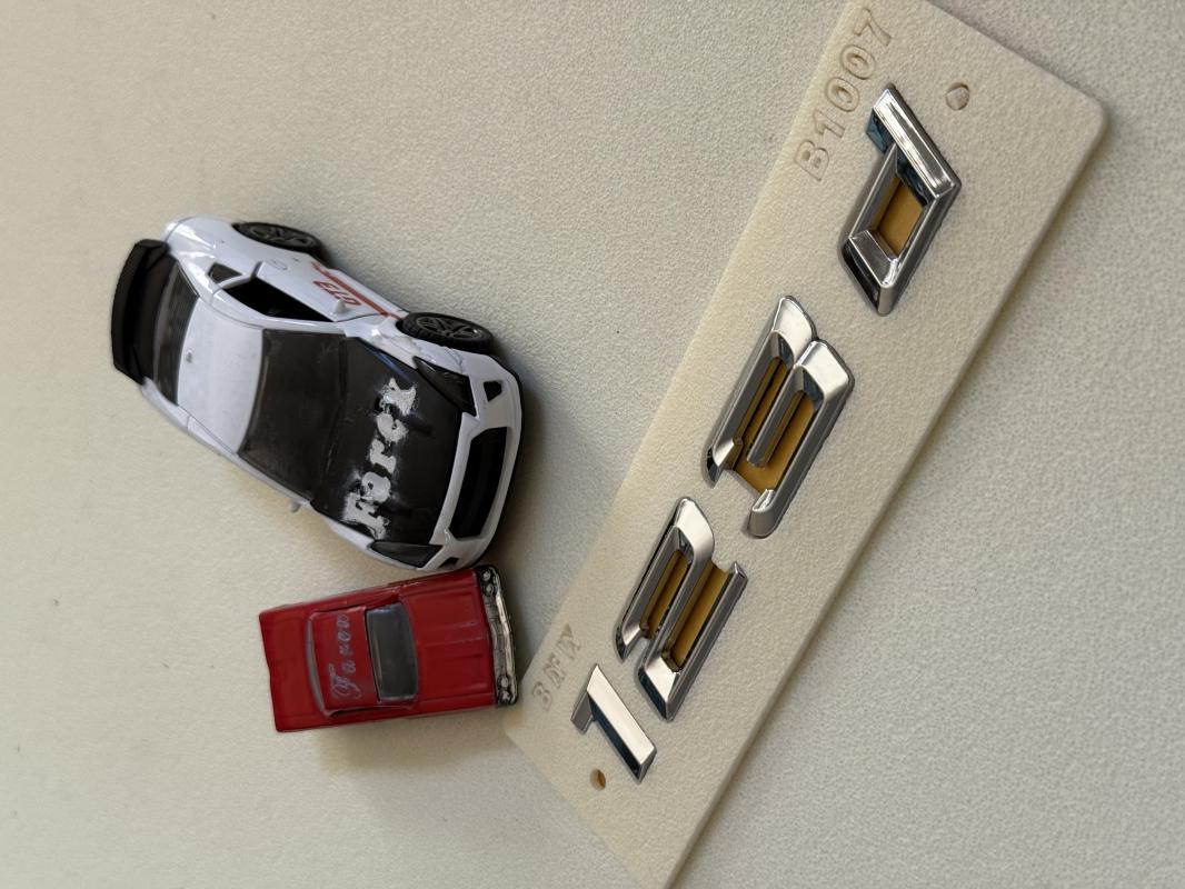 Bmw 123d Krom Bagaj Yazısı 3M 3D ABS